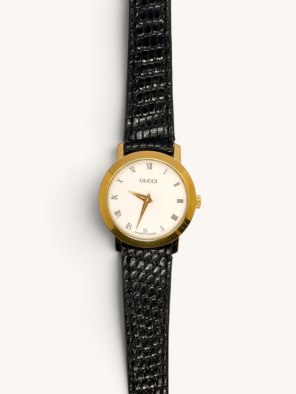 Gucci 2200L Roman Numerals Dress Watch