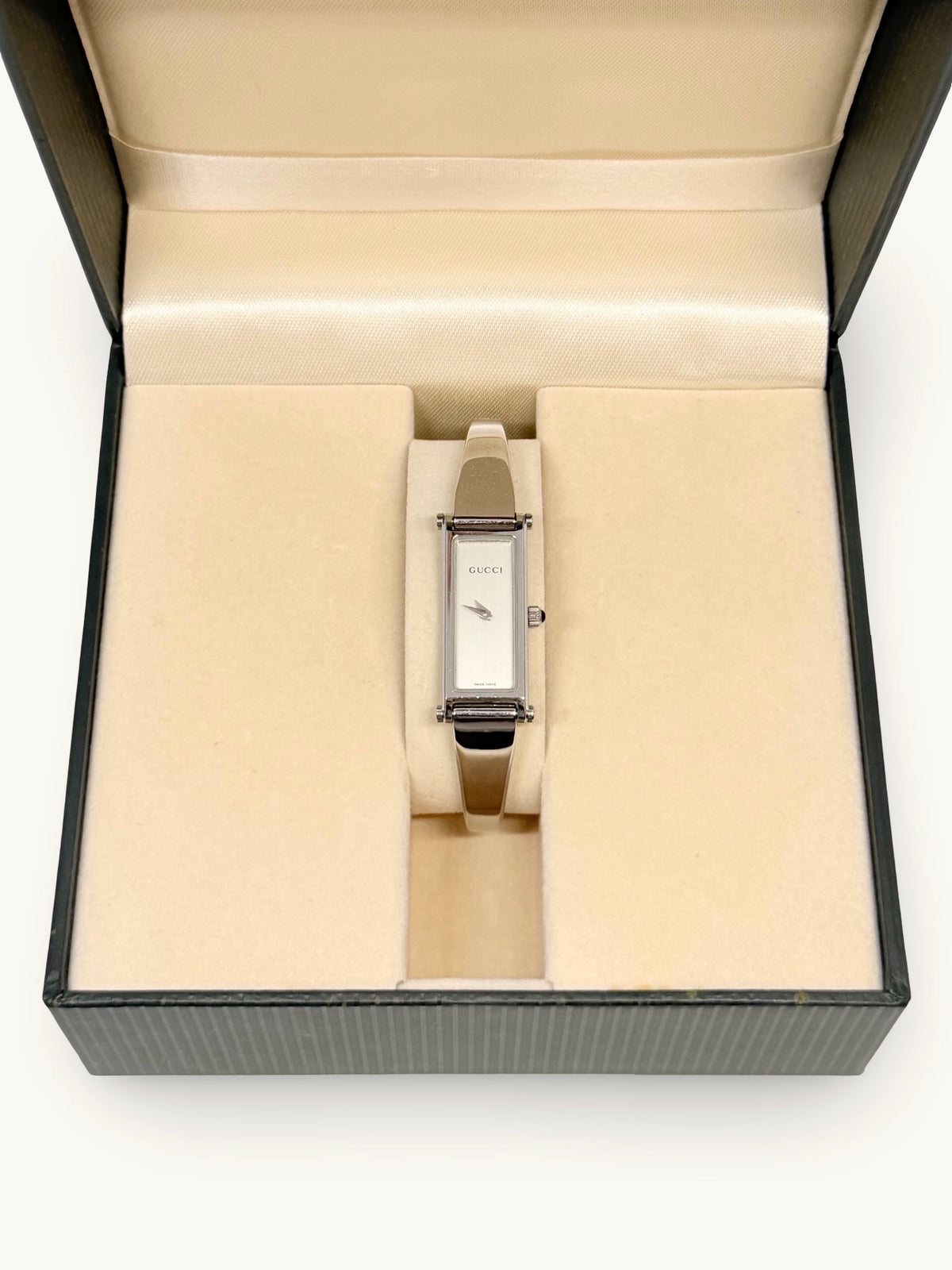 Gucci 1500L Horsebit Silver Bangle Watch (with Box)